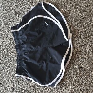NIKE Shorts size M